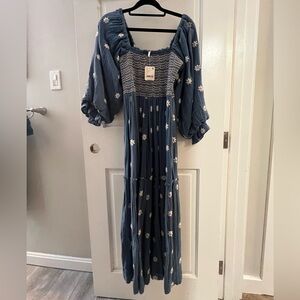 Free people stunner!